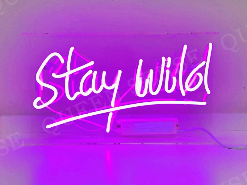 Stay Wild Neonkyltti